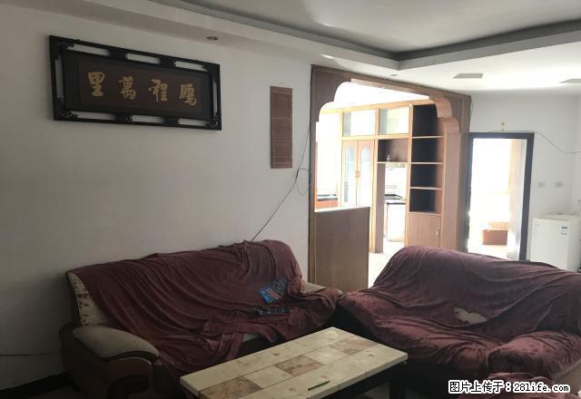 八里三路与川东一路交叉口临街住宅,可做办公室,可做午托班。 - 房屋出租 - 房屋租售 - 桂林分类信息 - 桂林28生活网 www.20772121.com-www.28life.com
